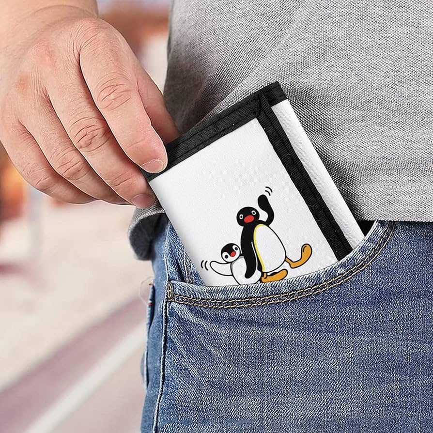 ピングー三つ折り財布 Amazon.co.jp: 財布 ピングー キャラクター ペンギン 三つ折り